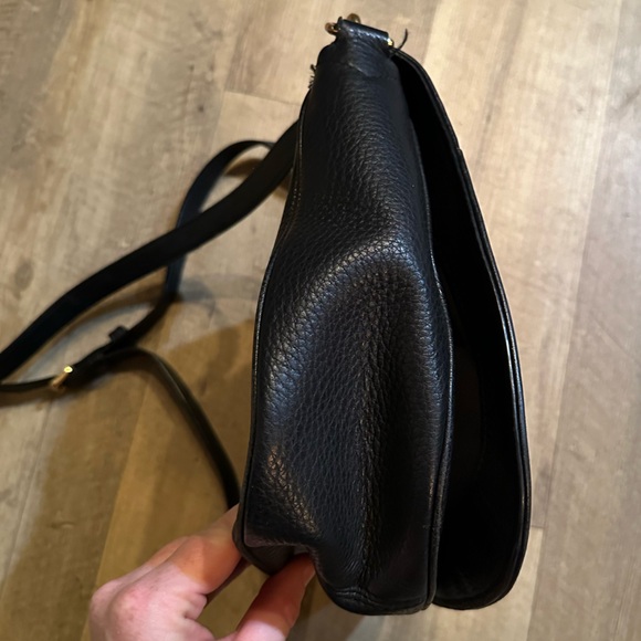 Marc Jacobs Empire City Leather Messenger Bag - Picture 8 of 14